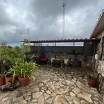 Casas Da Gralha Bed & Breakfast