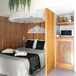 Casas Da Gralha Bed & Breakfast 3*